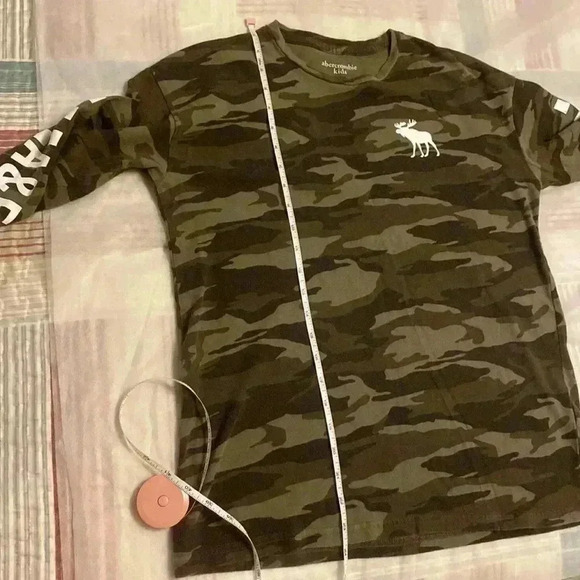 Abercrombie&Fitch Kids  (measurements are on the pictures) - Picture 6 of 10